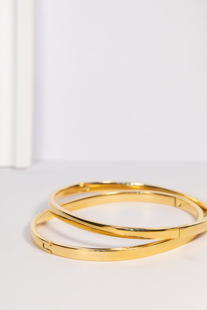 Gold Clip Bangle